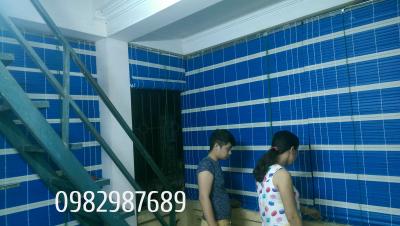 Mành cuốn nhựa trắng xanh