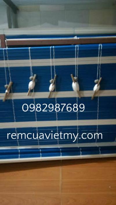 Mành trắng xanh KT 01