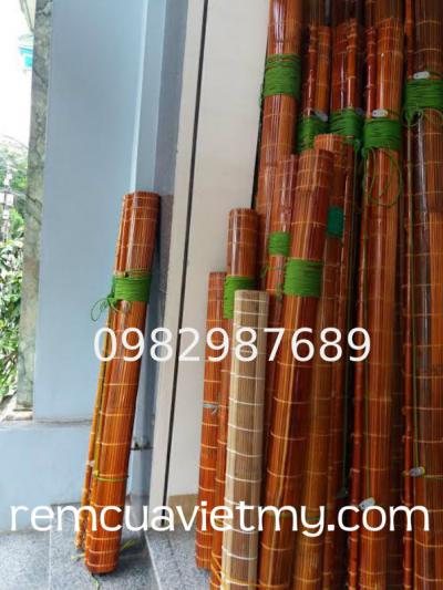 Mành tre phun sơn