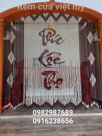 rèm hạt gỗ chữ Phúc Lộc Thọ