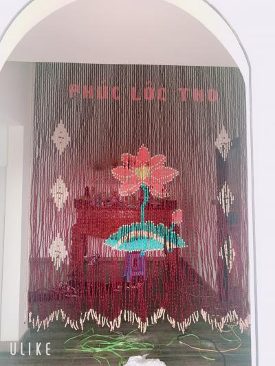 Rèm hạt gỗ hoa sen phòng thờ