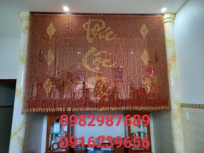 Rèm hạt gỗ Phúc Lộc Thọ nền gỗ hương